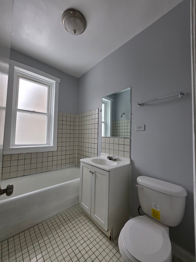 Photo - 4315 W 15th St Unidad 4315 W 15th st