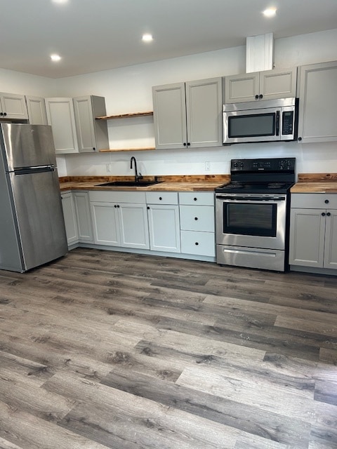 Building Photo - Oak Grove Unit 1