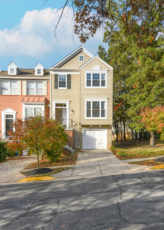 Photo - 7801 Chartwell Pl Townhome