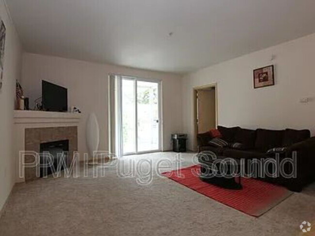 Building Photo - 2804 SE 8th Pl Unit 1105 Rental