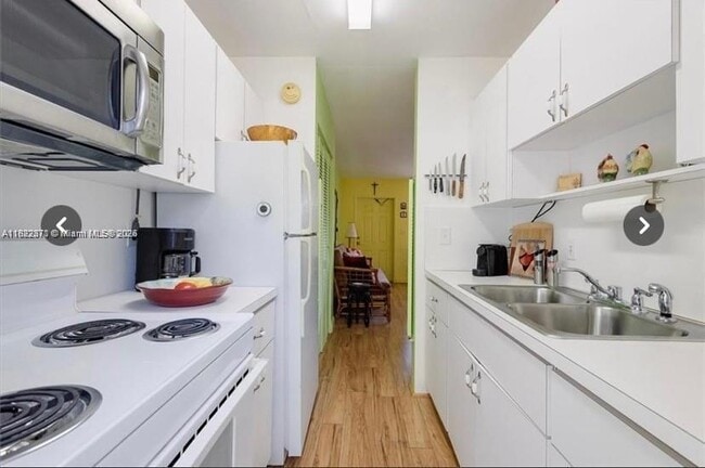 Photo - 1125 SE 14th Pl Unit 21C