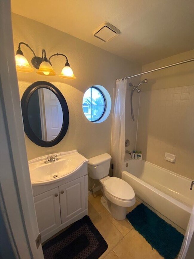 Photo - Stylish 2-Bed Townhome with Loft & Dual Pr...