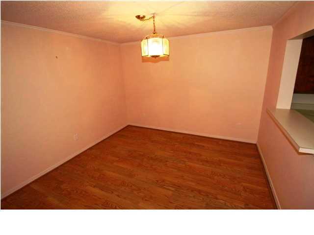 Photo - 2/2.5 Townhome Close to USA campus