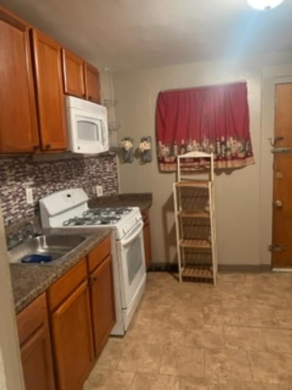 Photo - 1313 W Rush St