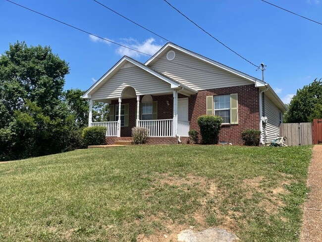 Photo - Single Family Home West Nashville Croleywood