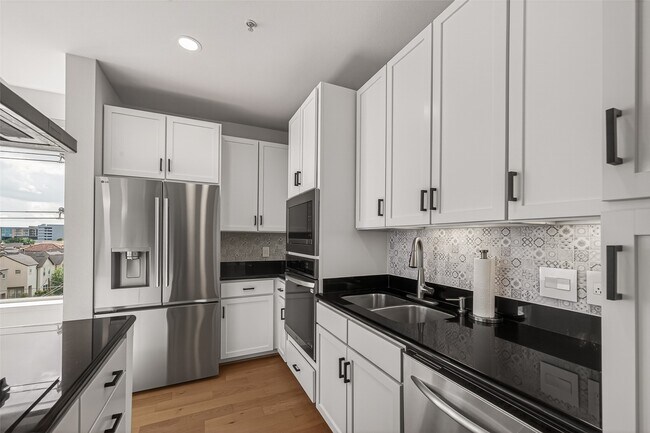 Photo - 505 Jackson Hill St Unit 404