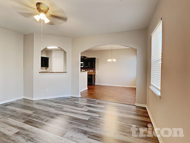 Photo - 17142 Common Point Dr