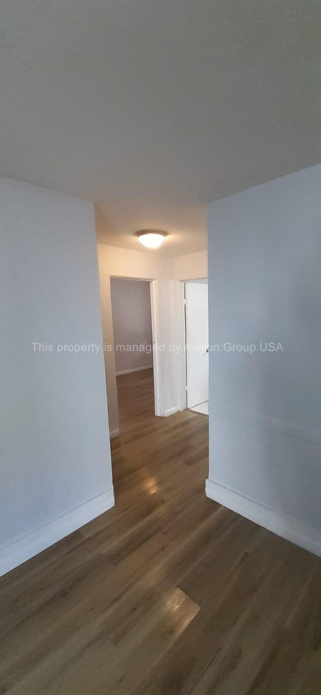 Photo - 610 W 18th St Unit 1