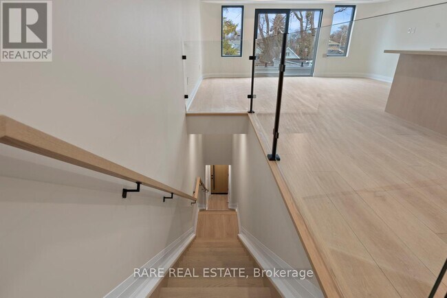 Photo - 191 Gledhill Ave