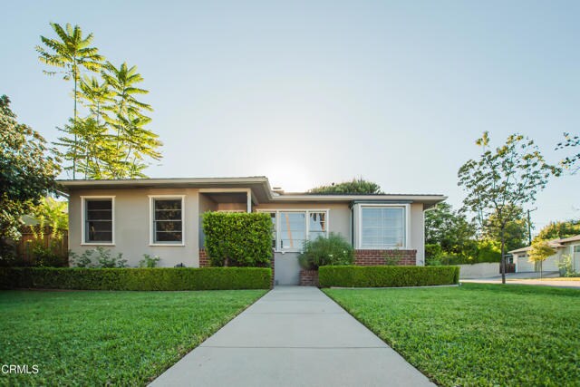 1547 Coolidge Ave