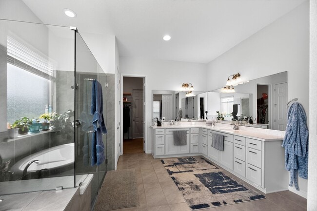 Photo - GATED COMMUNITY - 3 BEDROOM