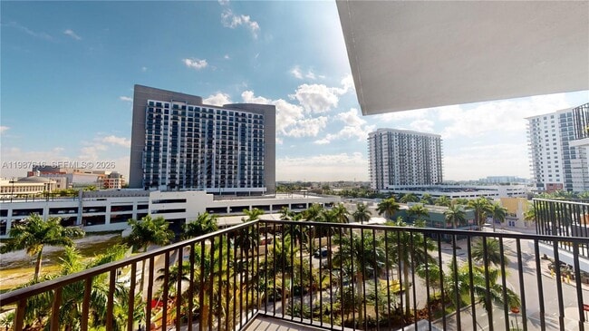 Photo - 5300 NW 85th Ave Unit 409