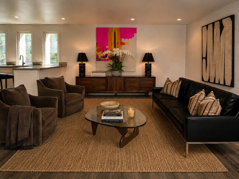 2BR, 2 1/2BA Penthouse Unit 312 / Living Room