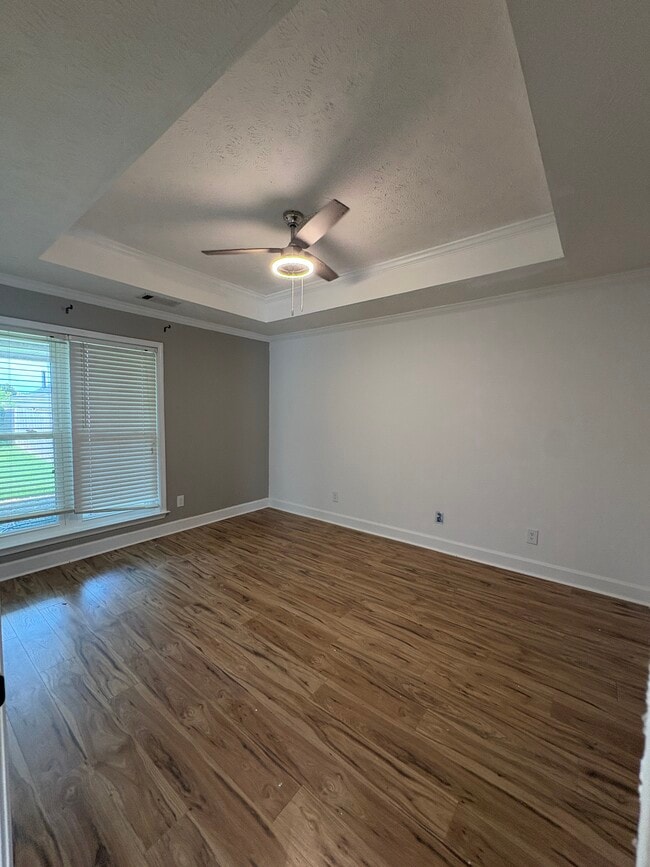 Photo - 143 Ridgeview Dr