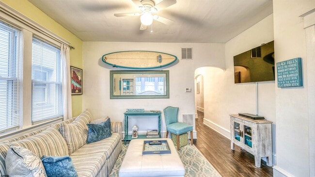 Photo - 1102 Wesley Ave Unit 1st floor