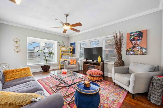 Photo - 2617 Cleburne St