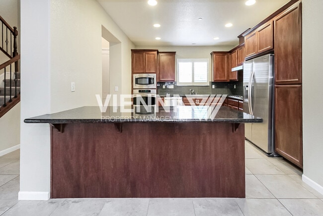 Photo - 7933 Collins Isle Ln