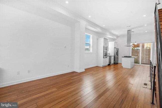 Photo - 1548 S 25th St