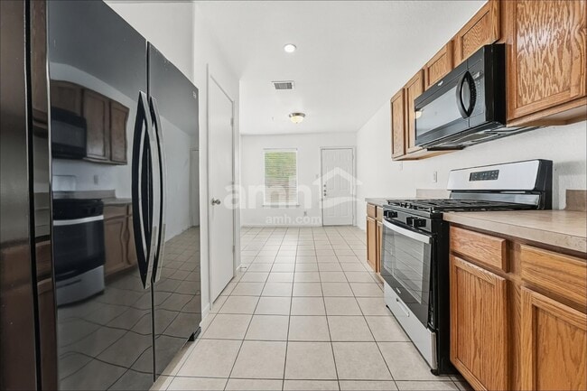 Photo - 21447 Hannover Grove Ln