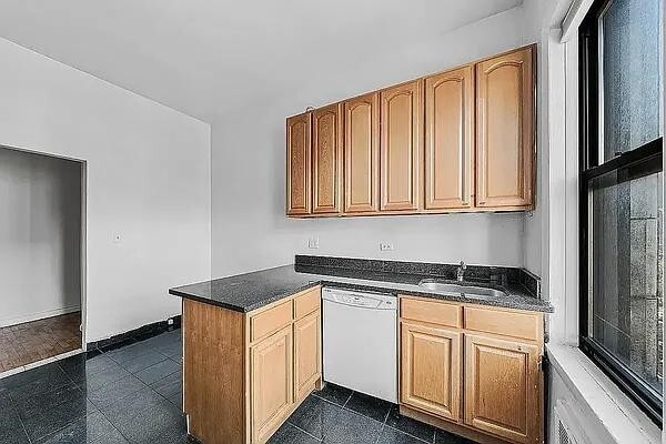 215 W 101st St Unit 6DD