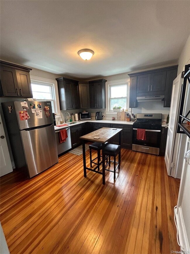 Photo - 16 Benjamin St