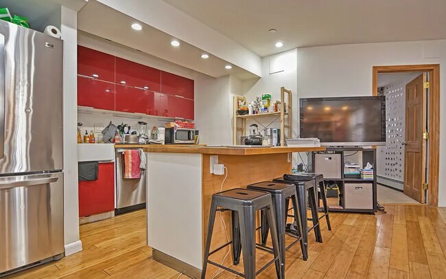 Photo - 25 Saint Stephen St Condo Unit 1