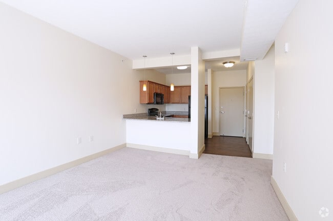 1BR, 1BA - 730 SF (Standard)
