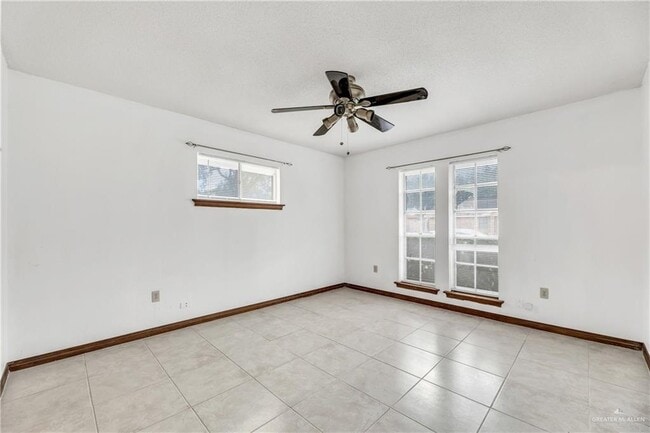 Photo - 16 N 17th St