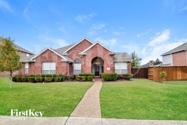 Photo - 3921 Cloudcrest Dr