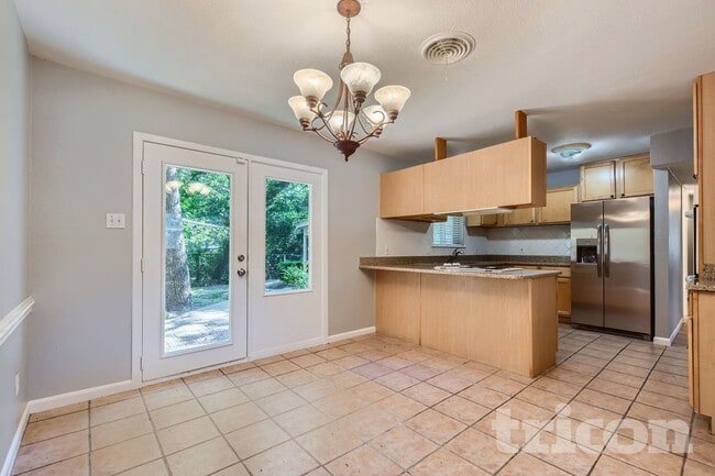 Photo - 2606 Olympia Ct