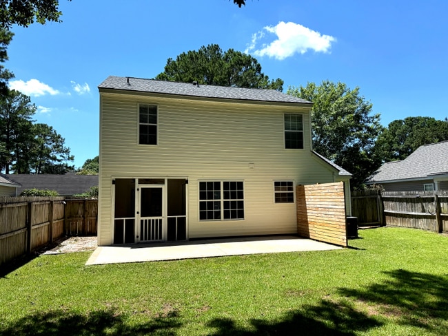 Photo - 1392 Water Edge Dr