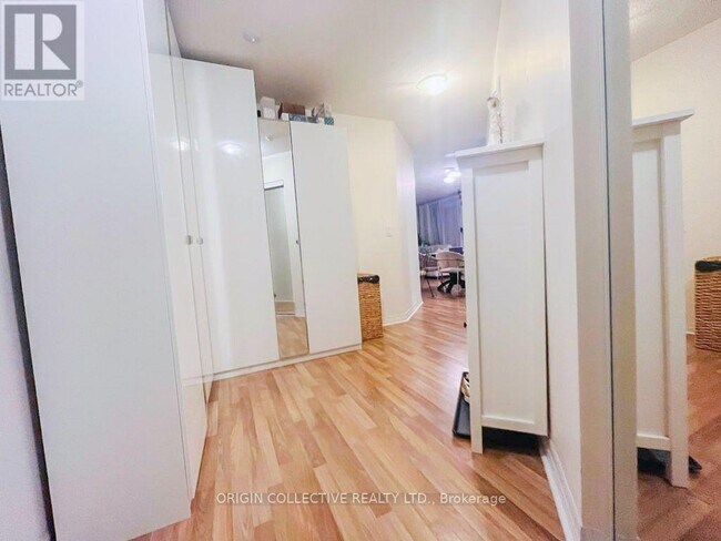 Photo - 12 Yonge St Unit 602