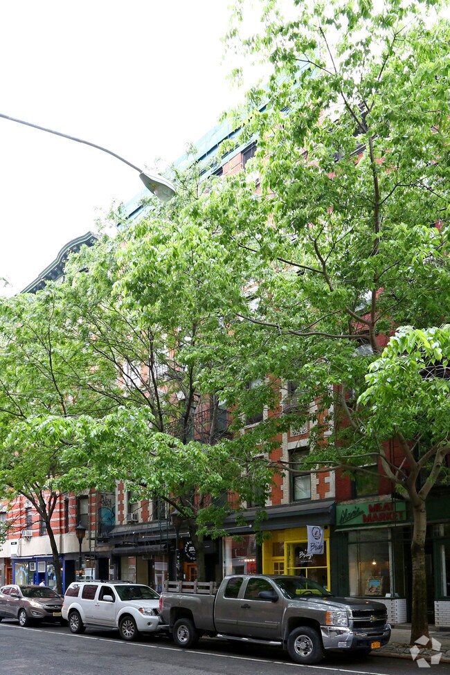 Photo - 235 Elizabeth Street