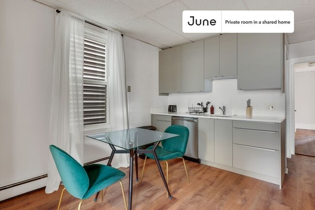 Photo - Room in Shared 3 bed/1 bath home Unit C