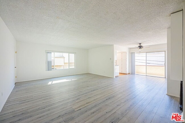 Photo - 1246 Euclid St Unit 10