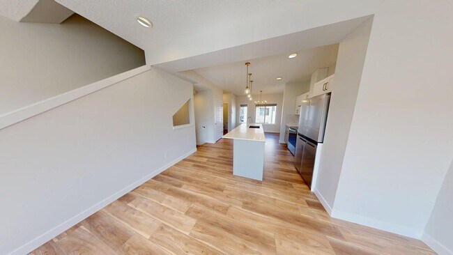 Photo - 2610-159 159 St SW Unit 29