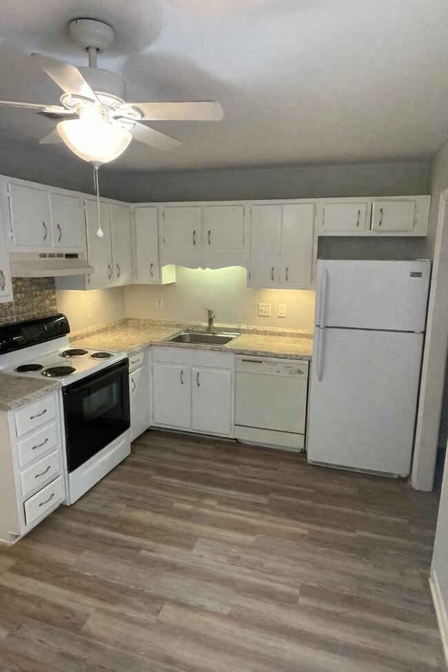 Photo - 113 Timber Ln