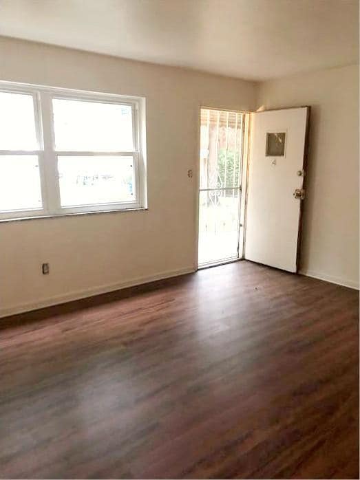 Photo - 1726 Taylor Rd