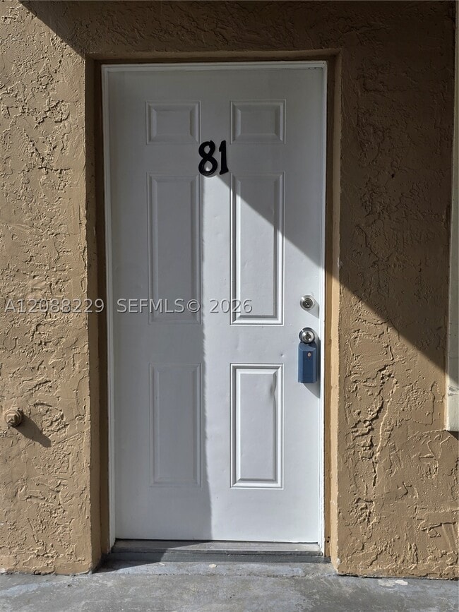Building Photo - 4181 NW 114th Ave Unit 4181