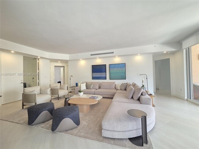 Photo - 739 Crandon Blvd Unit 202