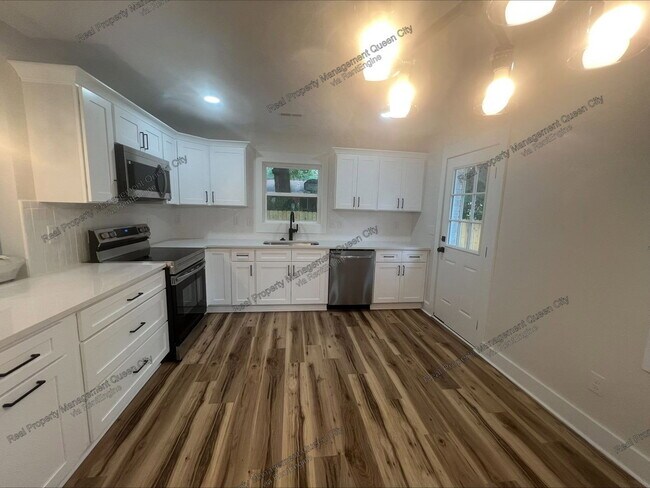 2513 Westgrove Dr
