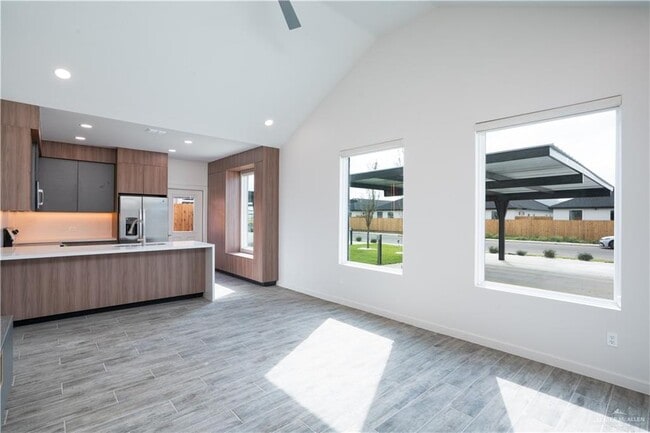 Photo - 28 Dragonfly St Unidad 1