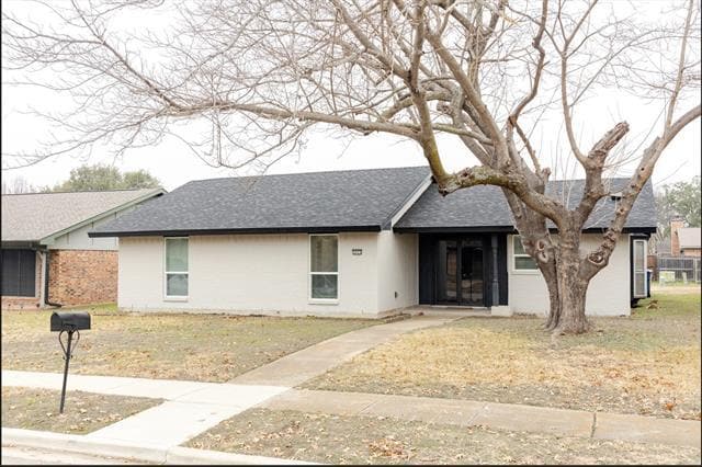 Photo - 2025 Glencrest Ln