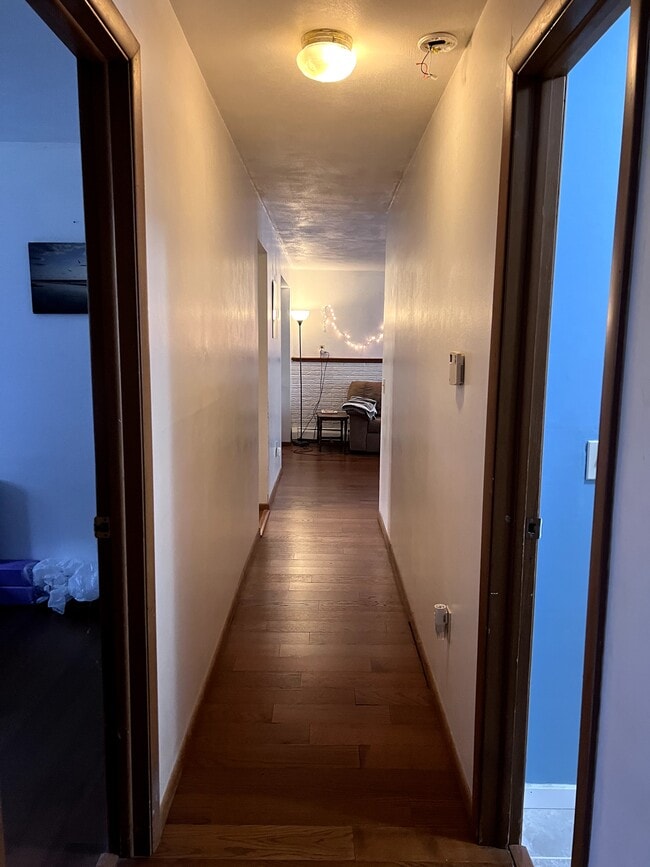 Photo - 204 Eastern Heights Dr Unit Downstairs