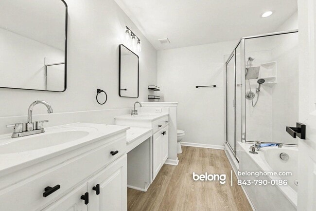 Photo - 122 Red Cypress Dr
