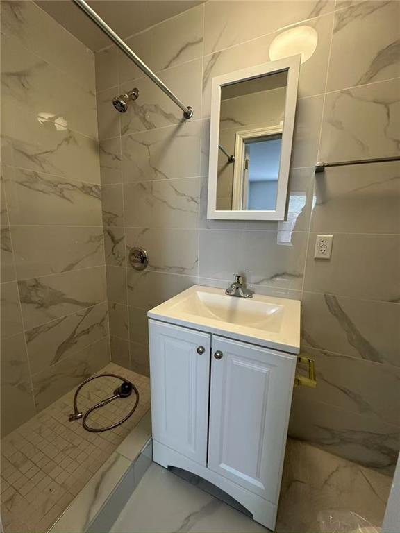 Photo - 175 72nd St Unidad 2