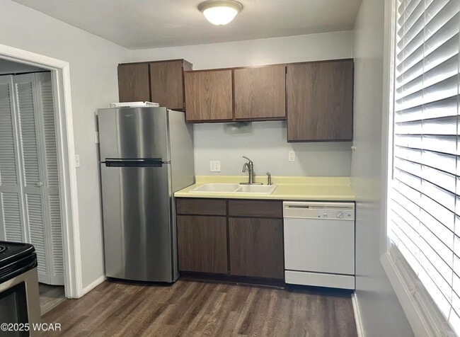 Photo - 2275 N Cable Rd
