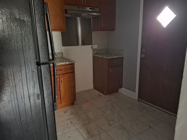 Photo - 7011 S Merrill Ave