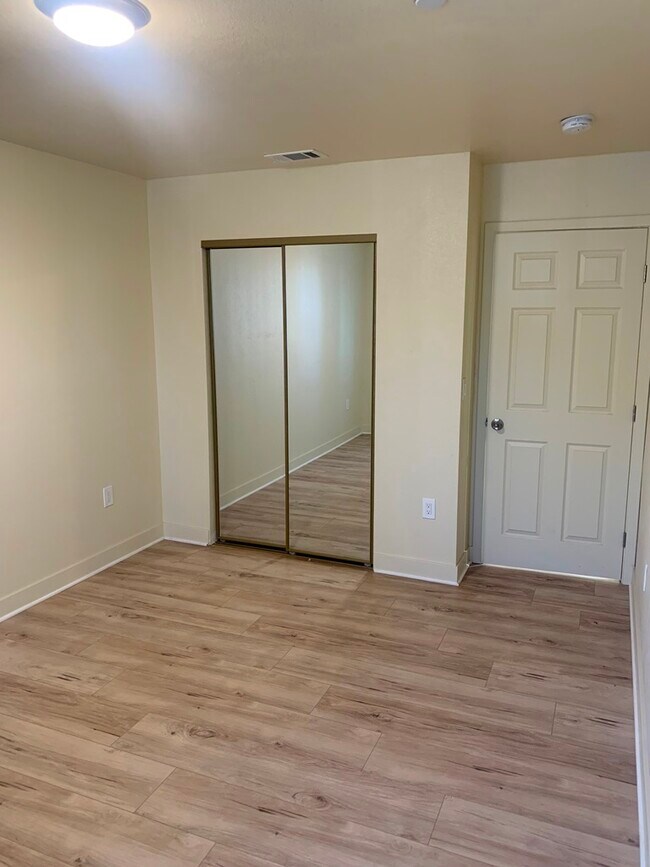 3910 Halldale Ave Unit 3910