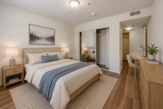 Bedroom 1 H layout queen bed - Veteran Plaza